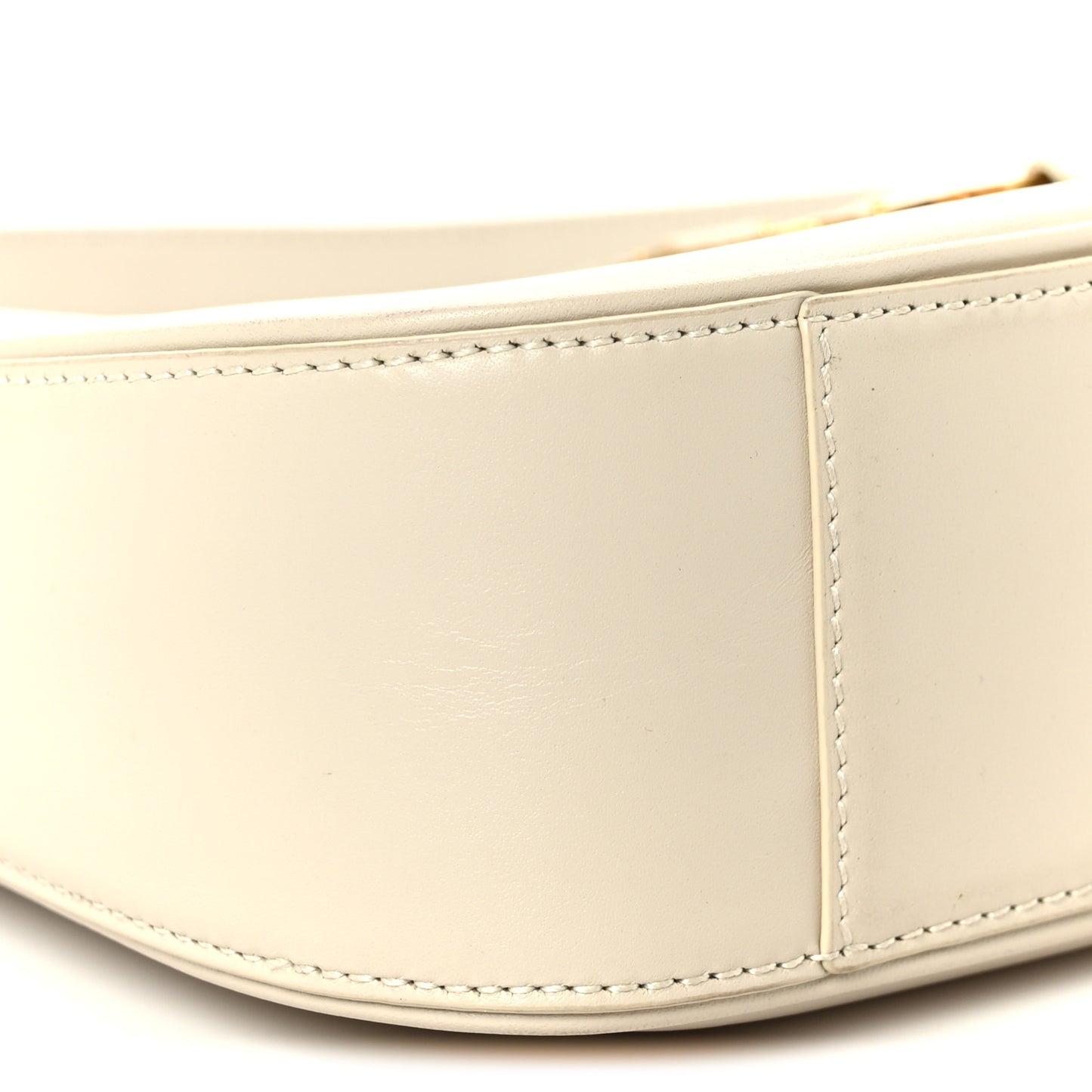 Smooth Calfskin Le 5 A 7 Hobo Crema Soft