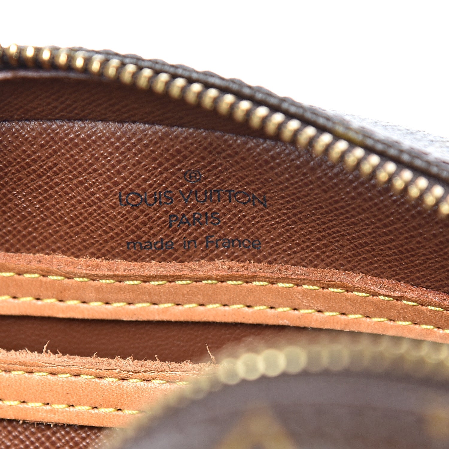 Louis Vuitton Monogram Blois 6 of 11