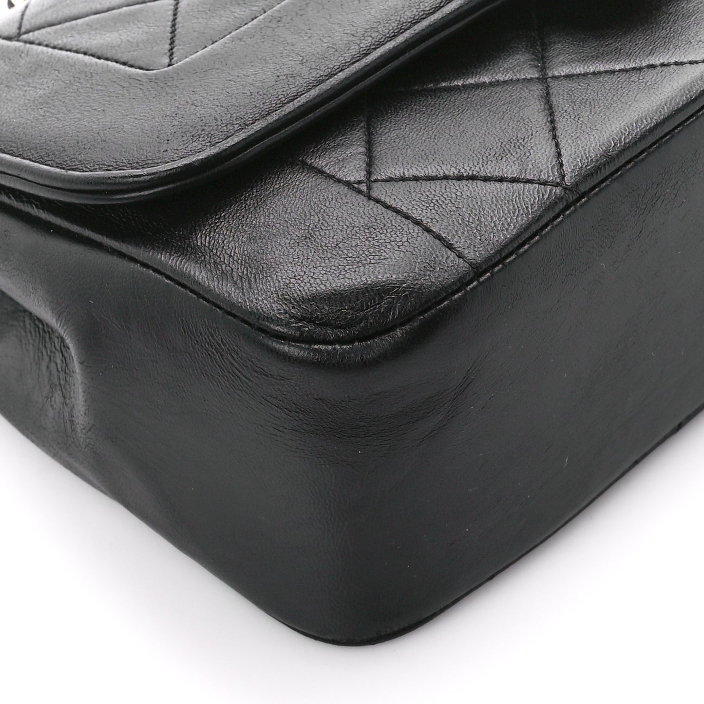 Lambskin Quilted Small Single Flap Black