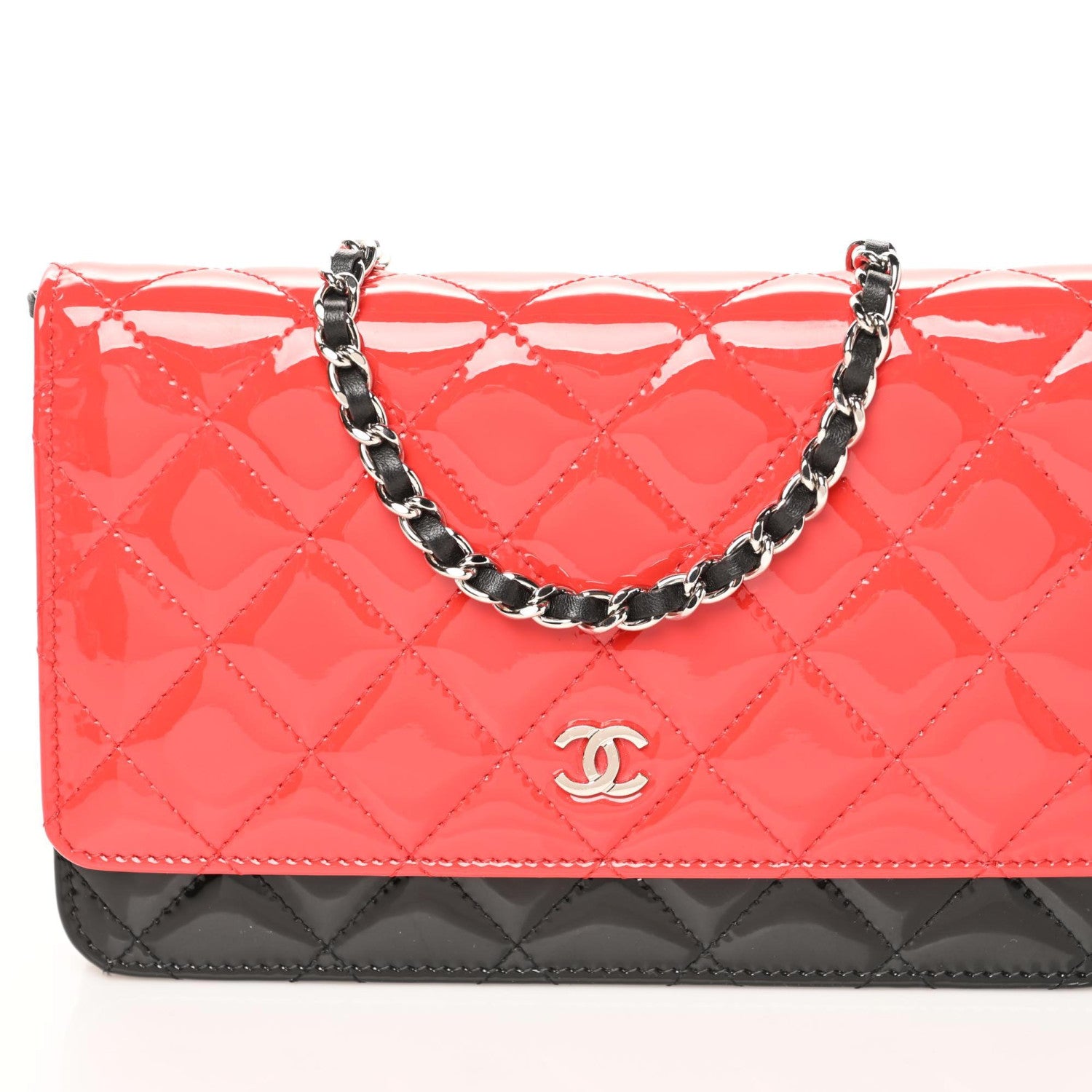 Chanel Patent Quilted Bi-Color Wallet On Chain WOC Red Black 7 of 9