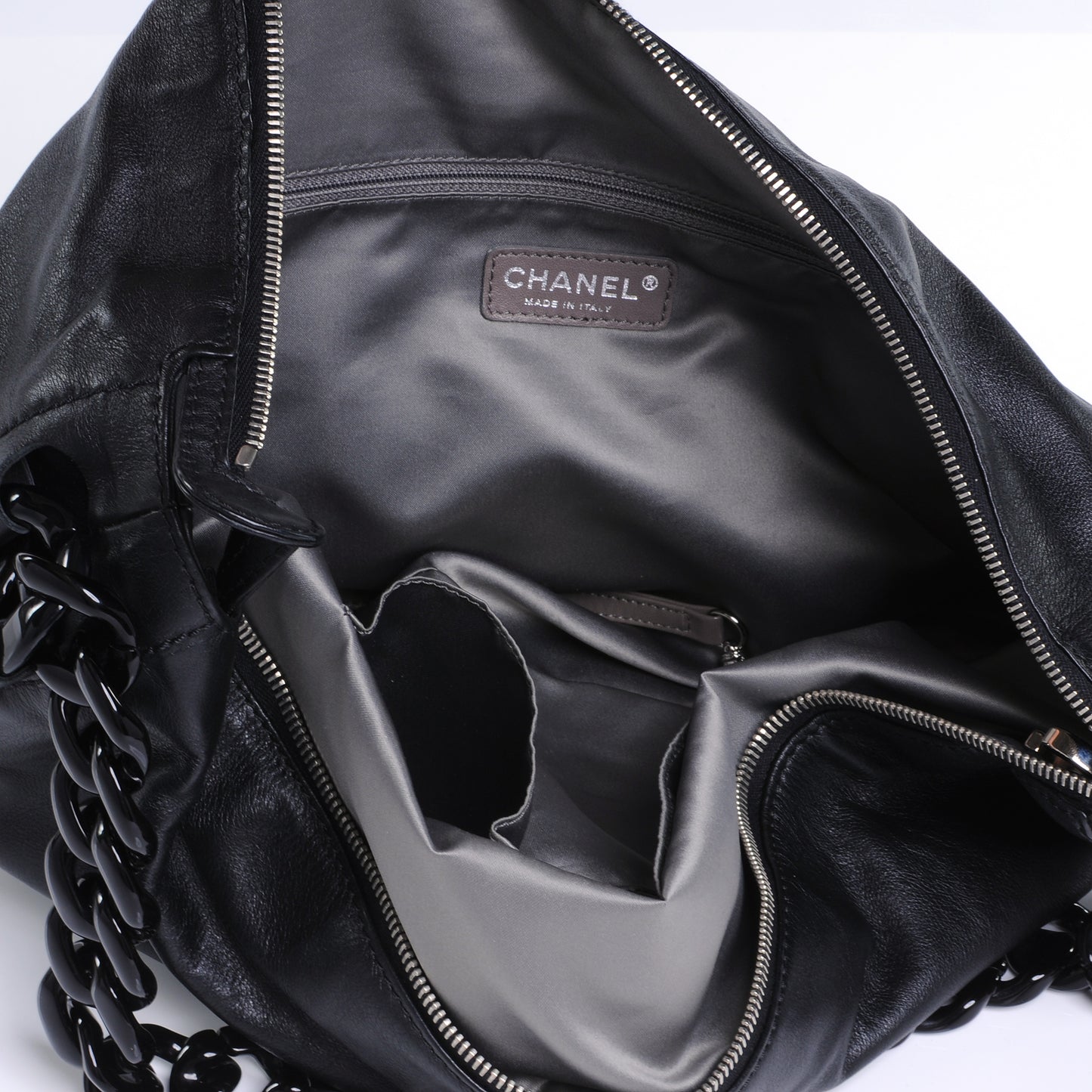 Leather Modern Chain Hobo Black