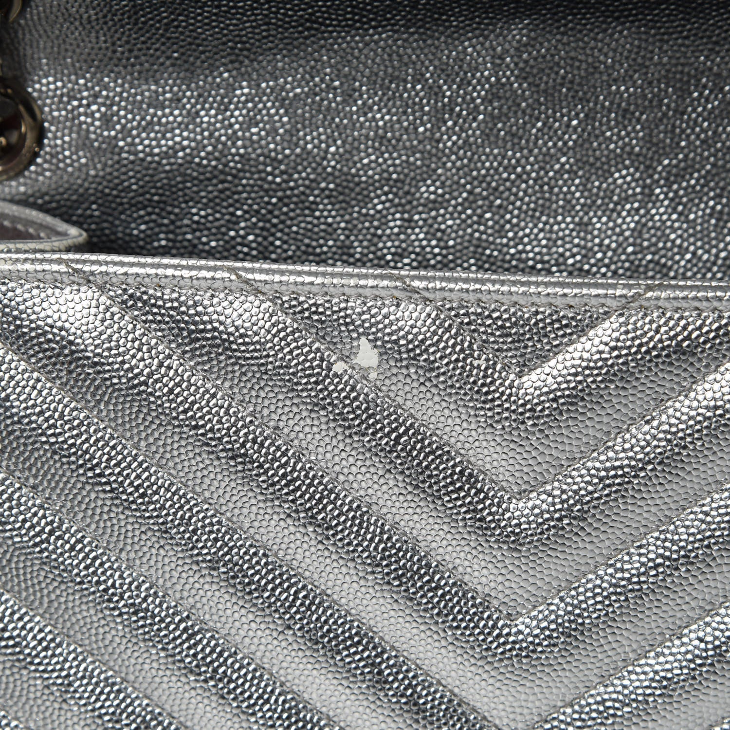 Saint Laurent Metallic Grain De Poudre Matelasse Chevron Medium Monogram Satchel Silver 17 of 17