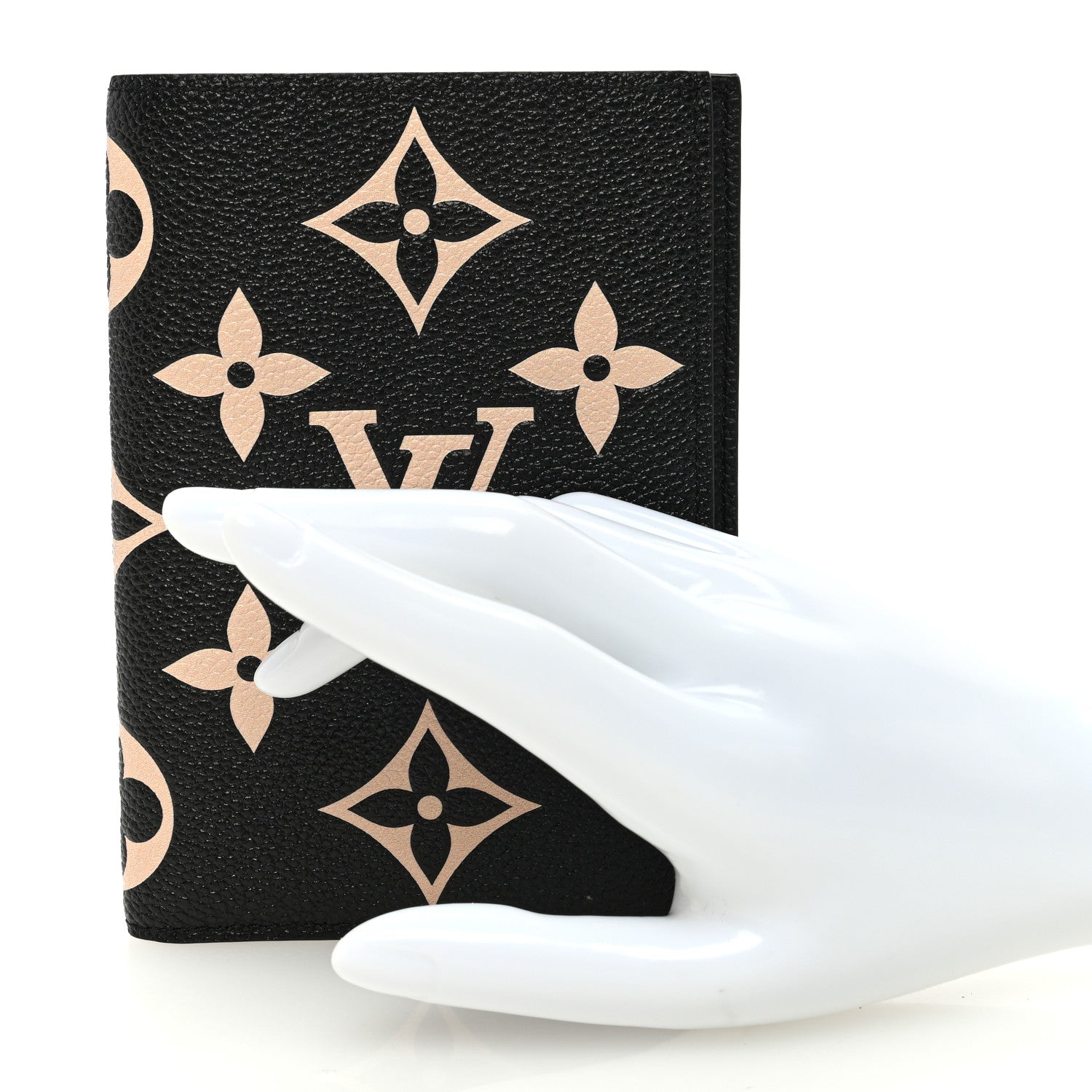 Louis Vuitton Empreinte Monogram Giant Passport Cover Black Beige 2 of 7