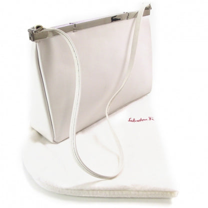 FASHIONPHILE SALVATOREFERRAGAMOLeatherShoulderBagWhite 3 of 9