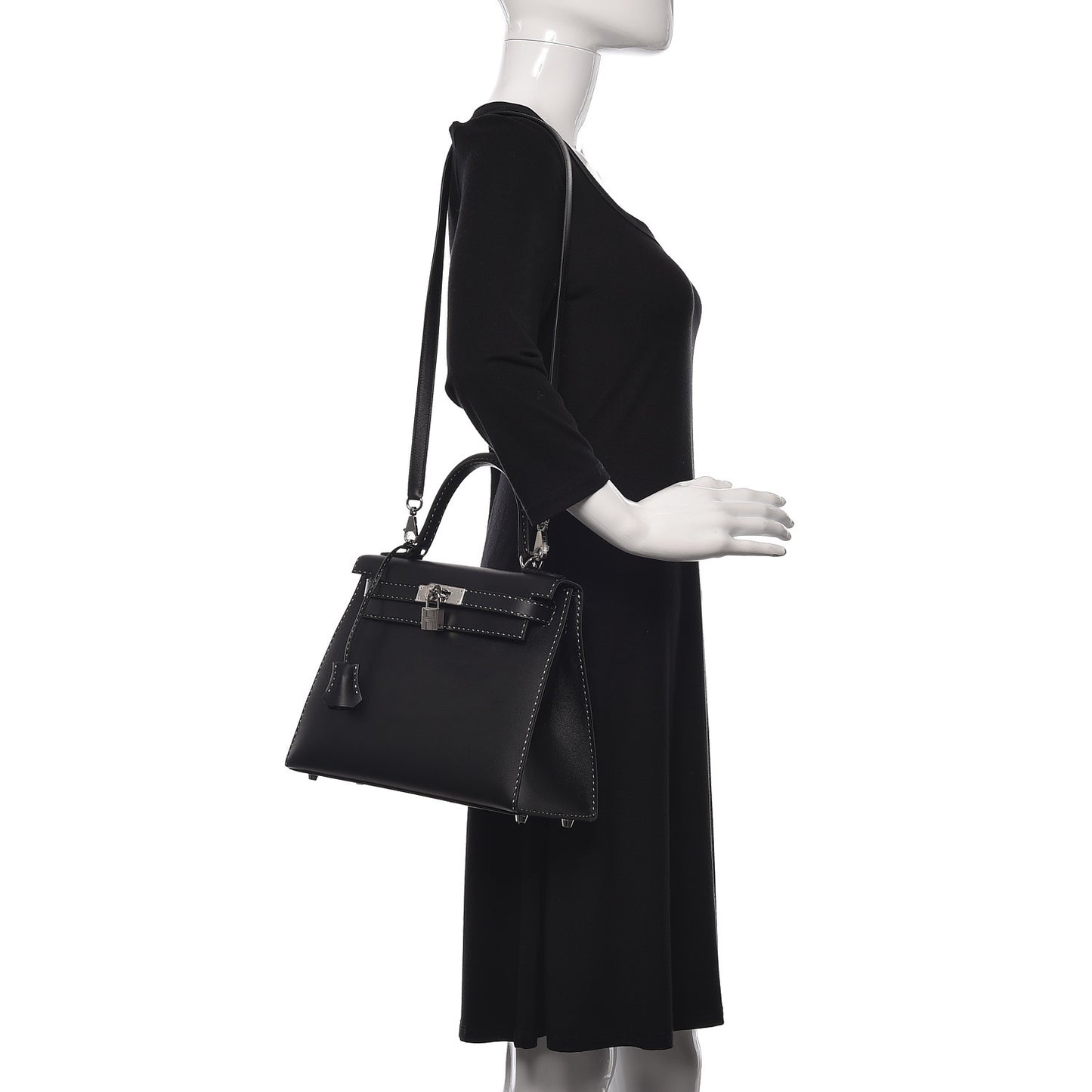Grained Monsieur Un Point Sur Deux Kelly Sellier 28 Black