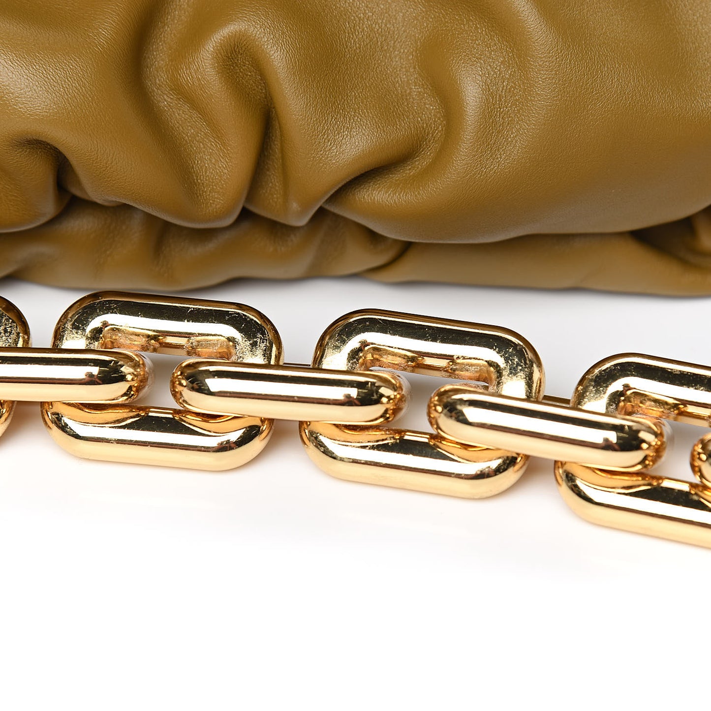 Calfskin The Pouch Chain Moutarde