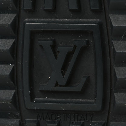 Louis Vuitton Suede Monogram Run Away Sneakers 38.5 Black 5 of 8
