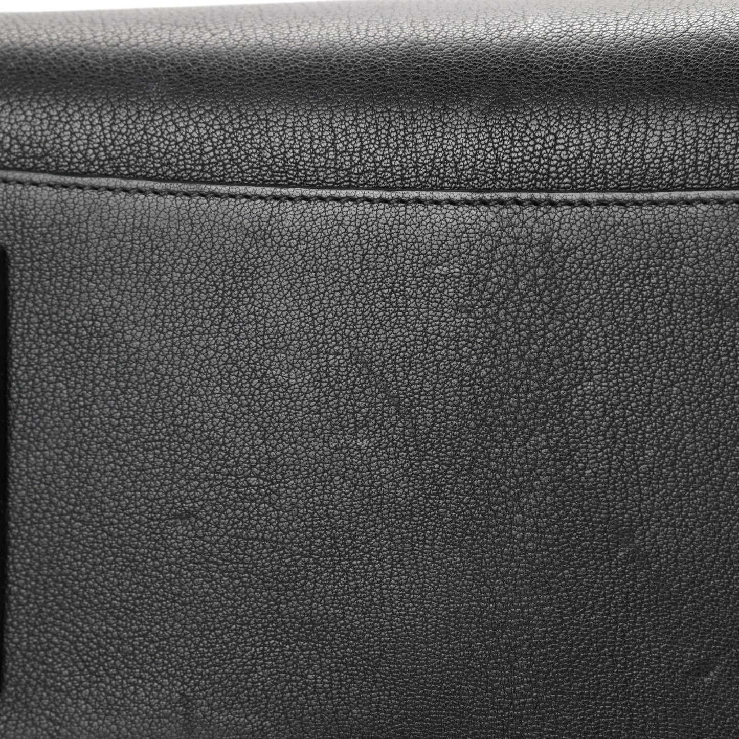 Sugar Goatskin Medium Antigona Black