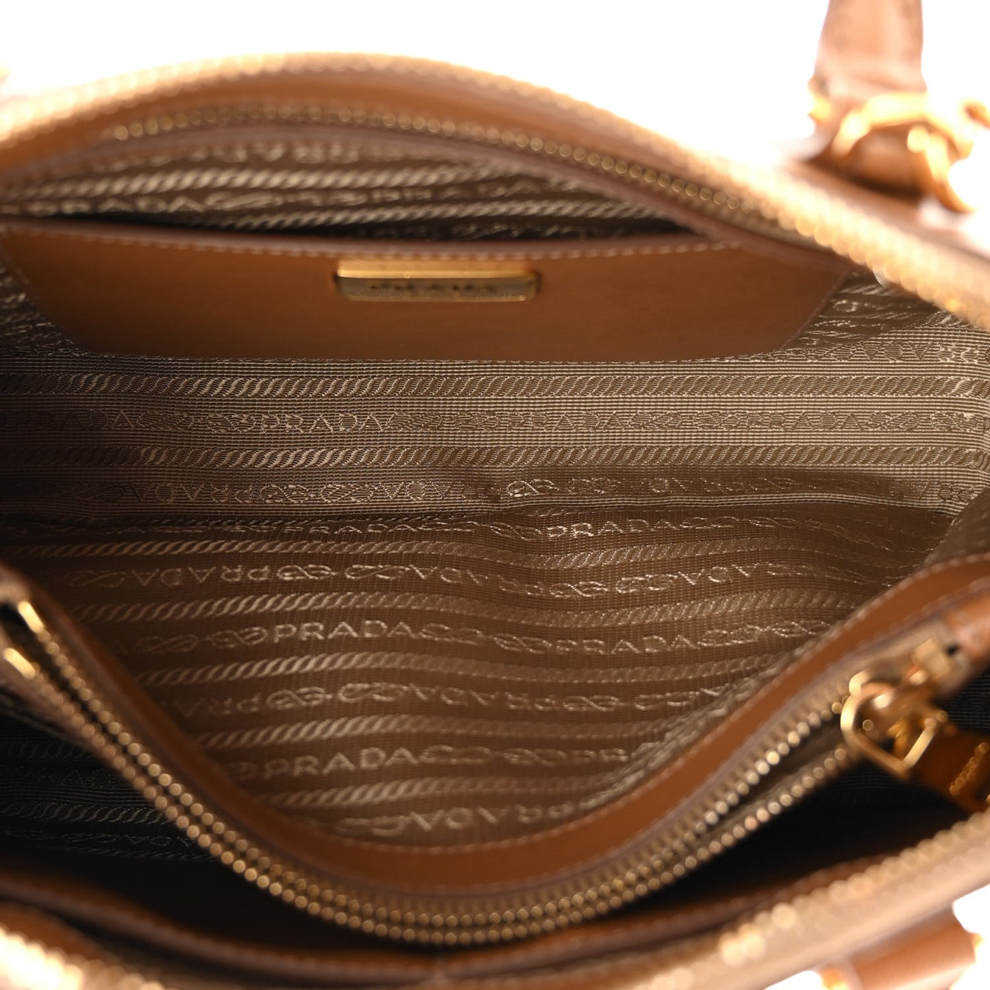 Saffiano Lux Medium Promenade Tote Caramel