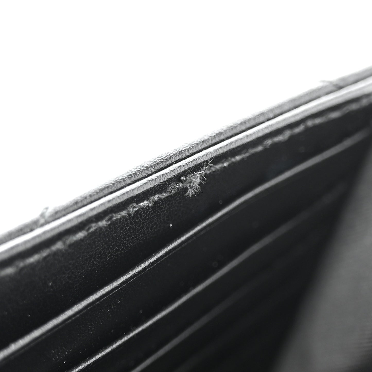 Calfskin Matelasse GG Marmont Chain Wallet Black
