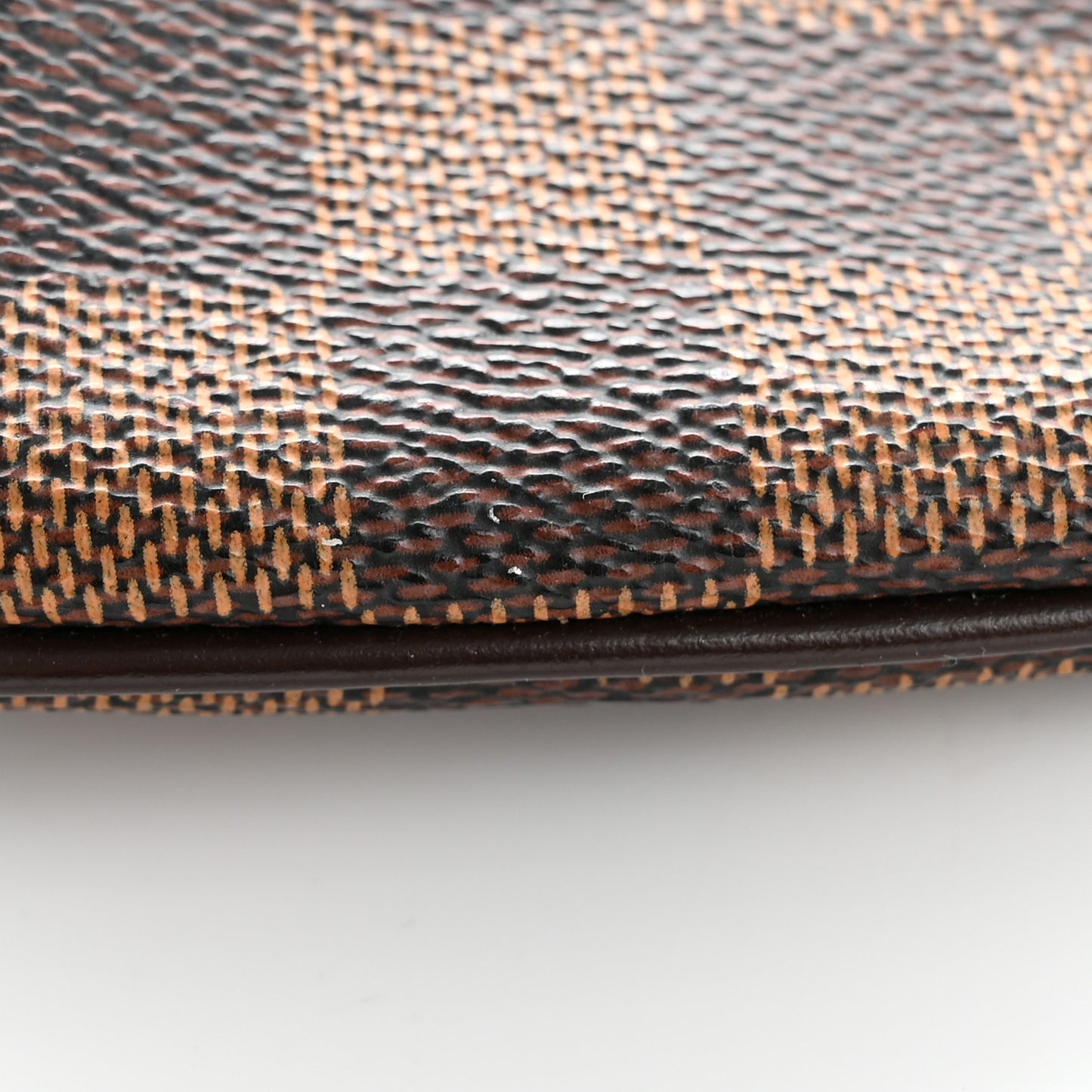 Damier Ebene Manosque GM Pochette