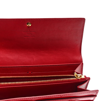 Louis Vuitton Vernis Sarah Wallet Pomme D'Amour 6 of 6
