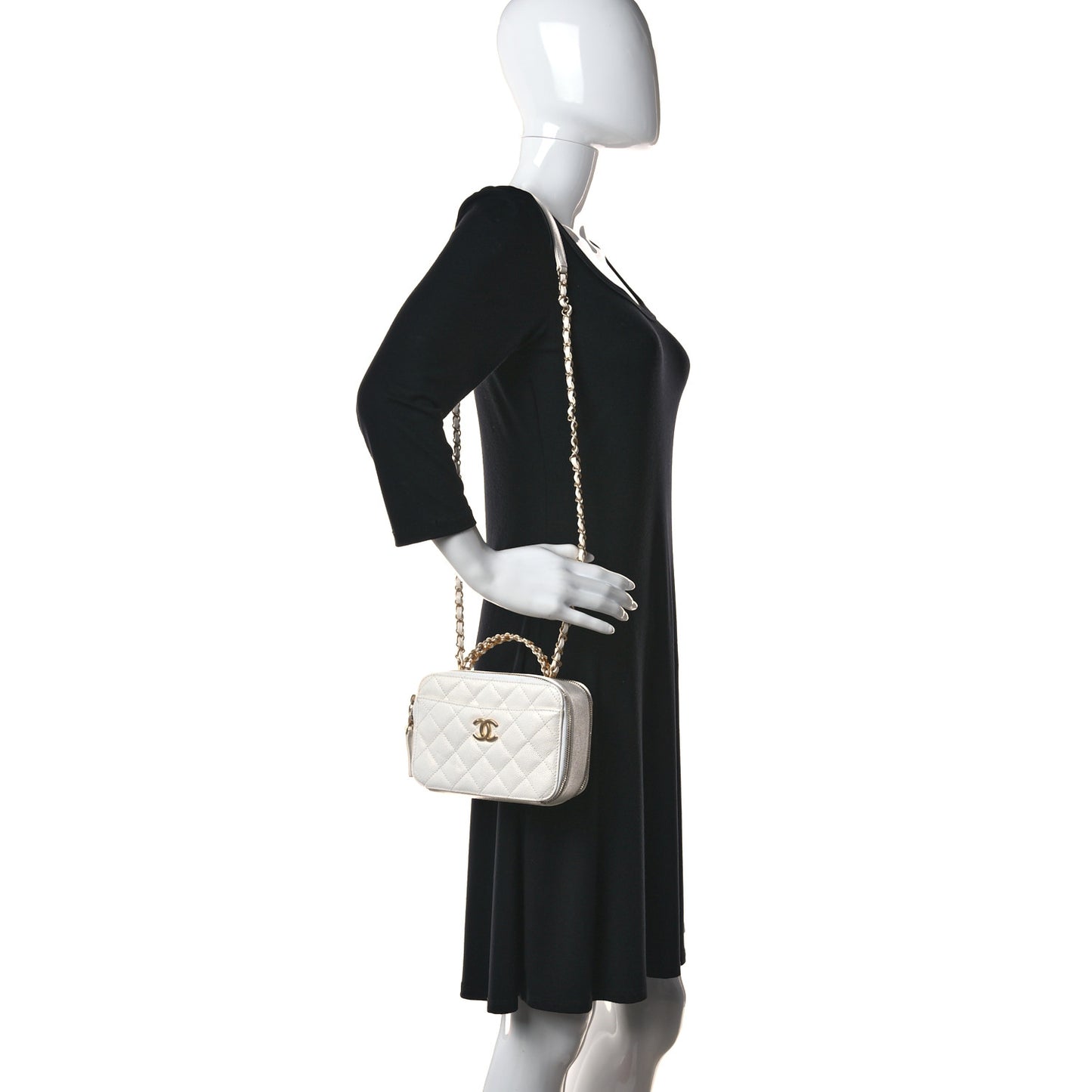 Caviar Quilted Small Pick Me Up Vanity Case White