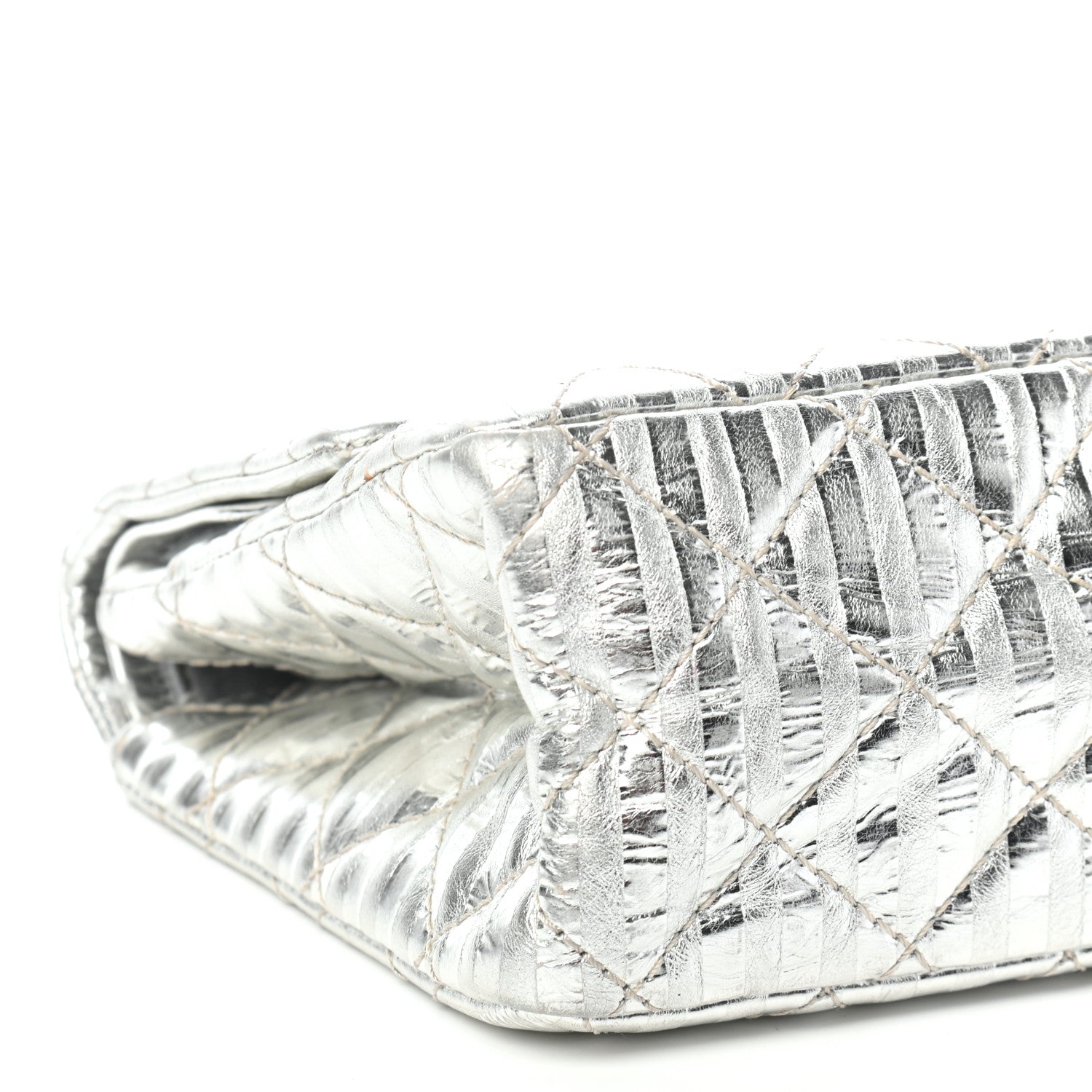 Chanel Metallic Calfskin Striped 2.55 Reissue Flap Silver 8 of 9