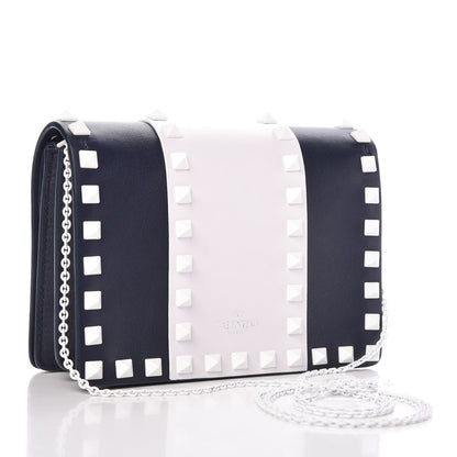 Valentino Garavani Vitello Colorblock Free Rockstud Wallet on Chain Marine Optic White 2 of 15