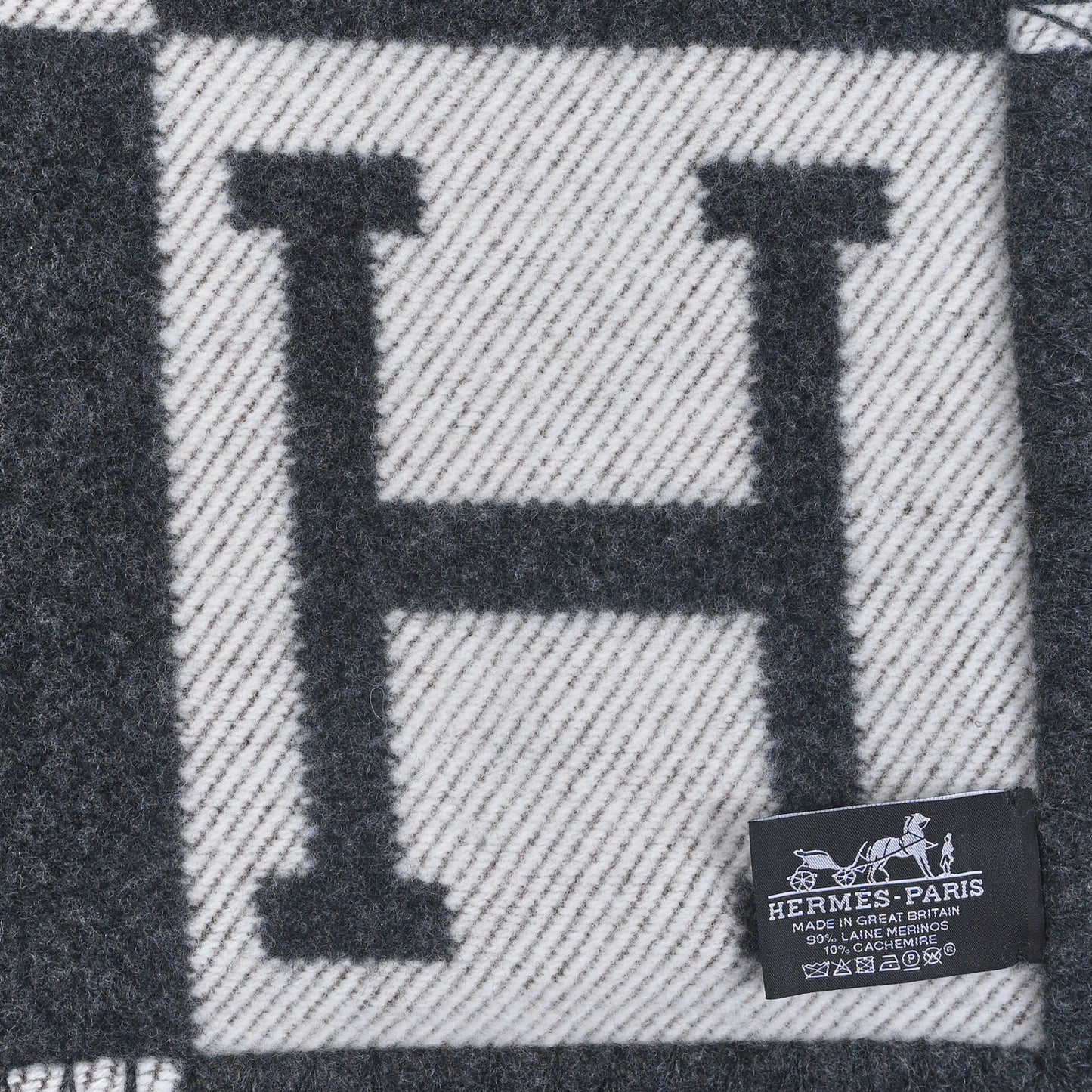 Wool Cashmere Avalon Blanket Ecru Gris Fonce