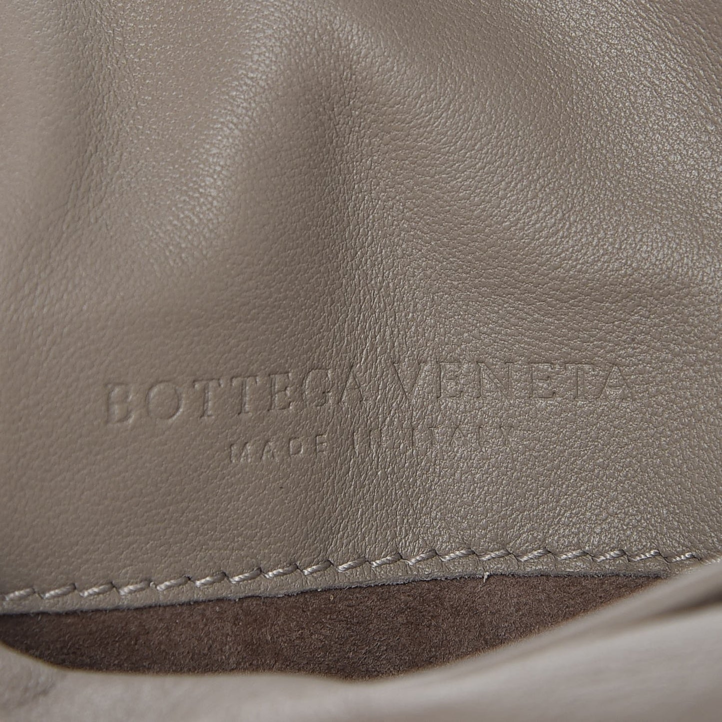 Nappa Intrecciato Mini Chain Messenger Fume
