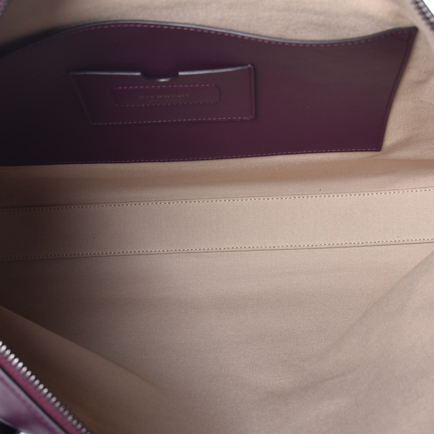 Smooth Calfskin Medium Soft Antigona Aubergine