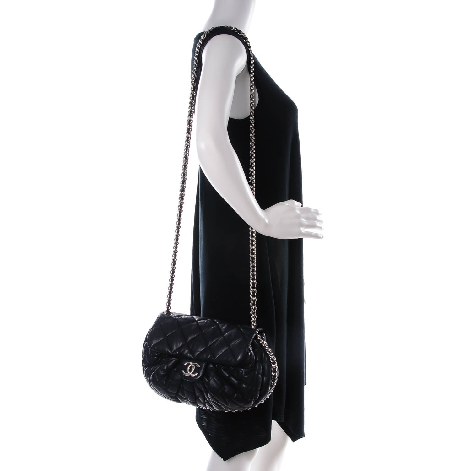 Chanel Washed Lambskin Quilted Medium Chain Around Messenger Black 2 of 7