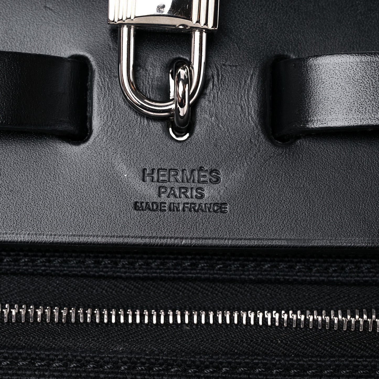Military Toile Vache Hunter Herbag Zip PM 31 Black