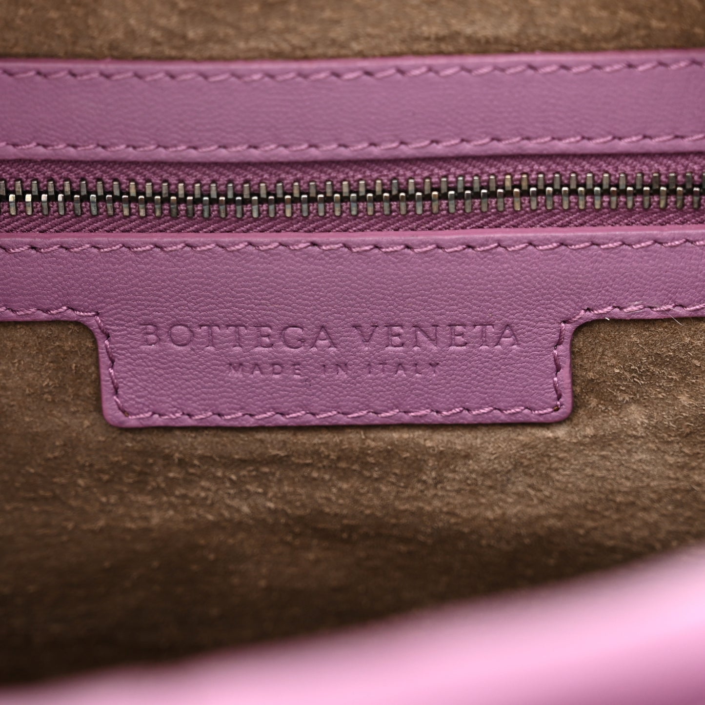Nappa Intrecciato Large Veneta Hobo Corot