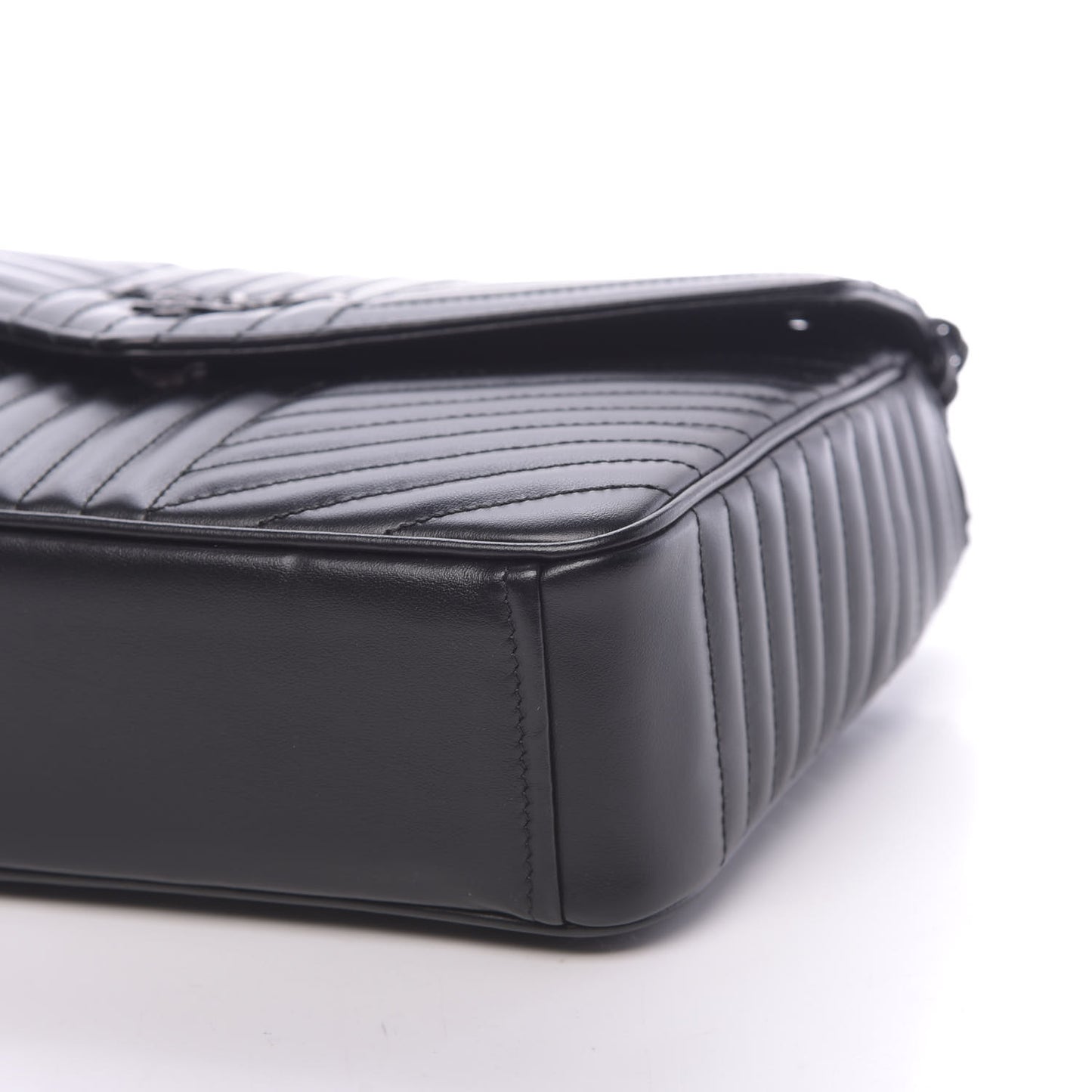 Soft Calf Impunture Diagramme Flap Black