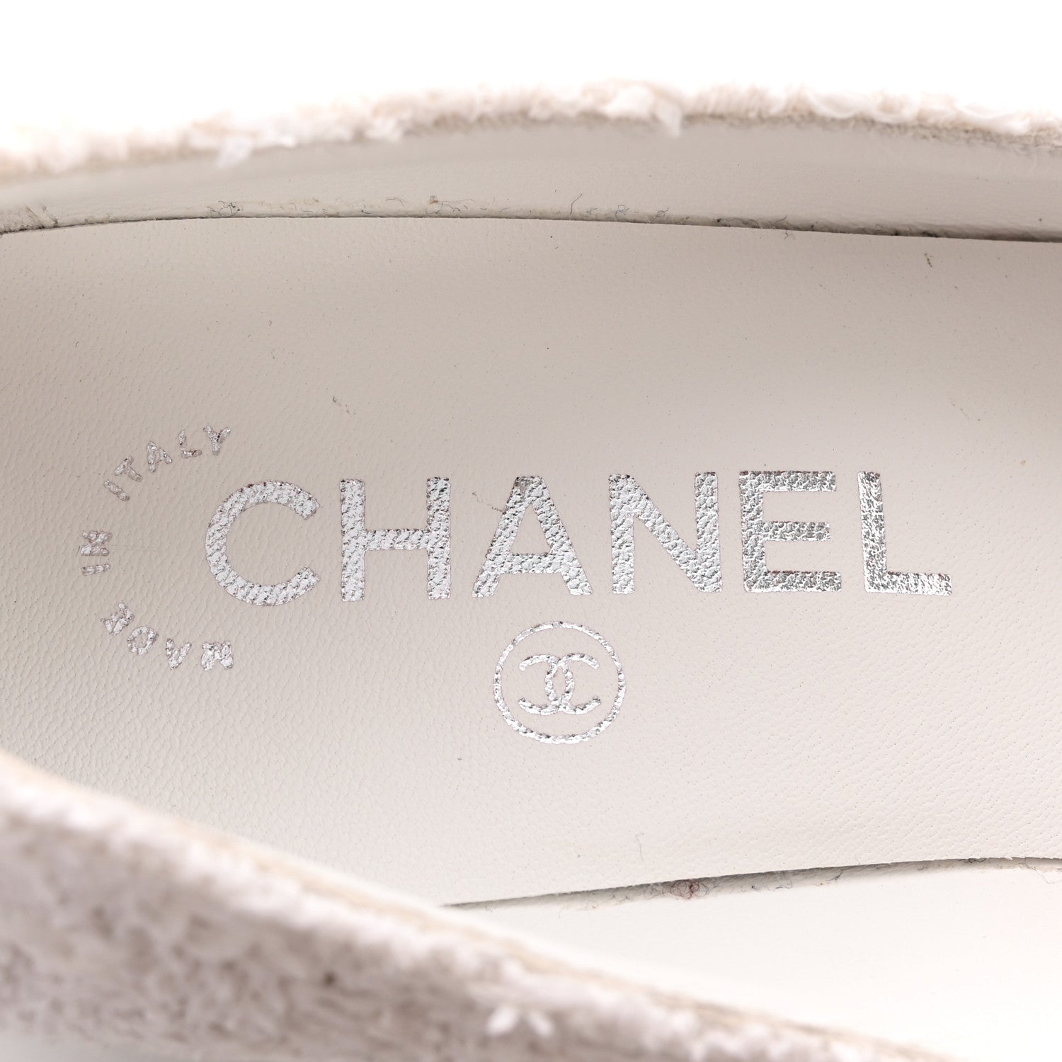 Chanel Tweed Grosgrain Cap Toe CC Pumps 37 White Black 7 of 12