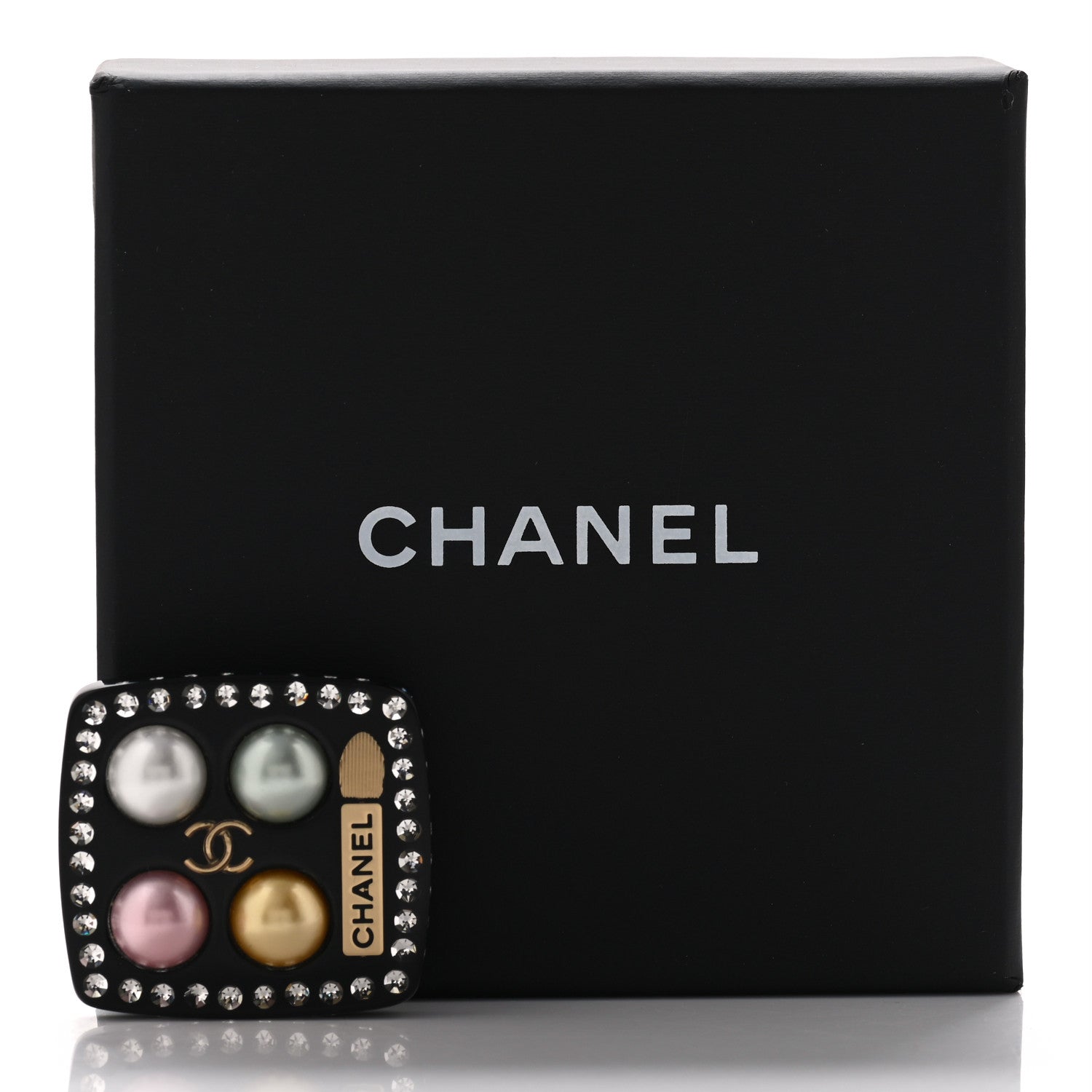 Chanel Crystal Pearl Eyeshadow Pallette Brooch Black Multicolor 5 of 5