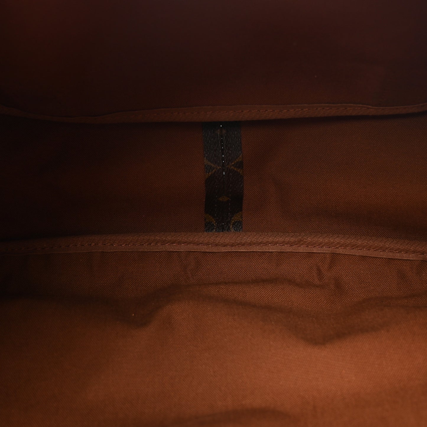 Monogram Saumur 43