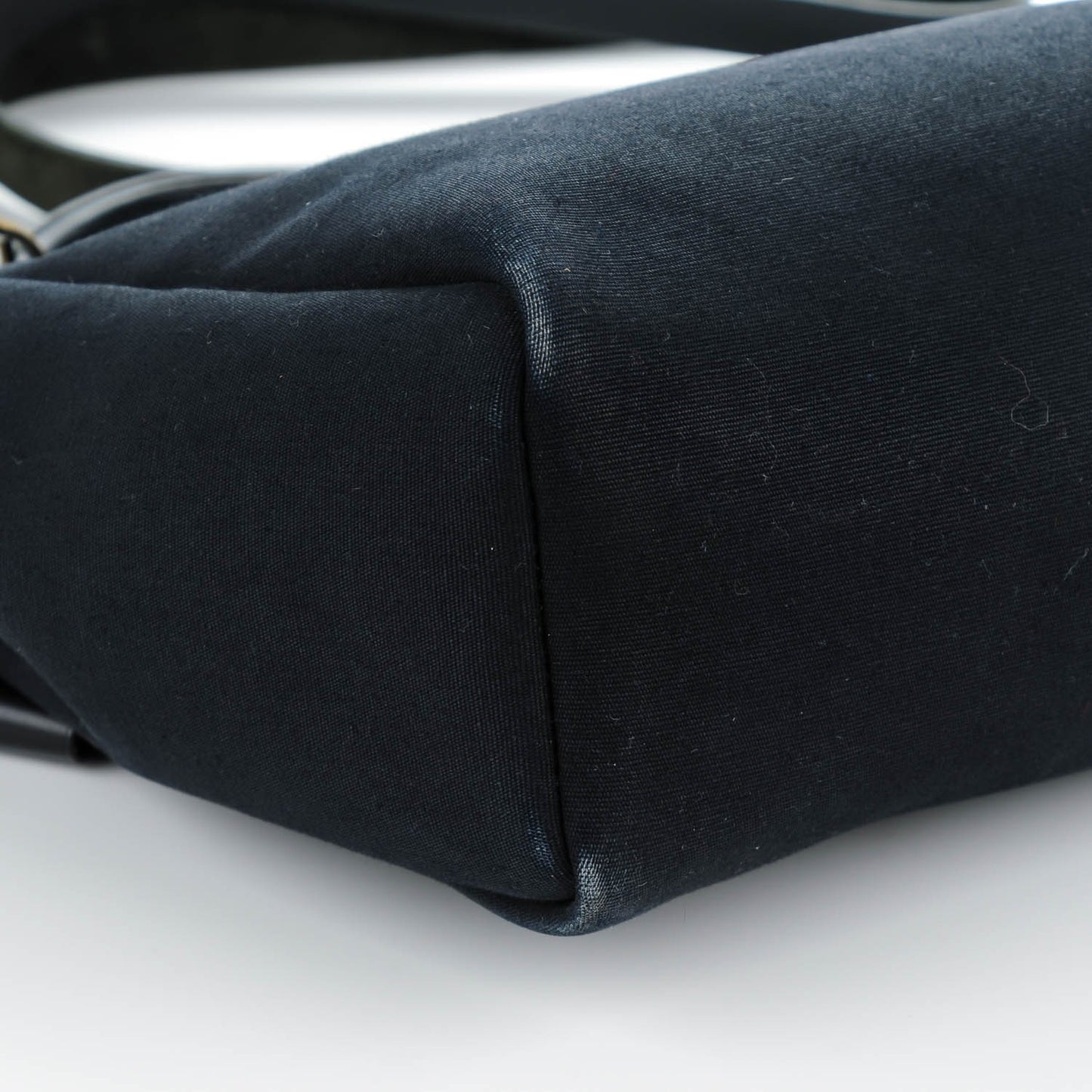 Toile Vache Calfskin Herbag 30 PM Black