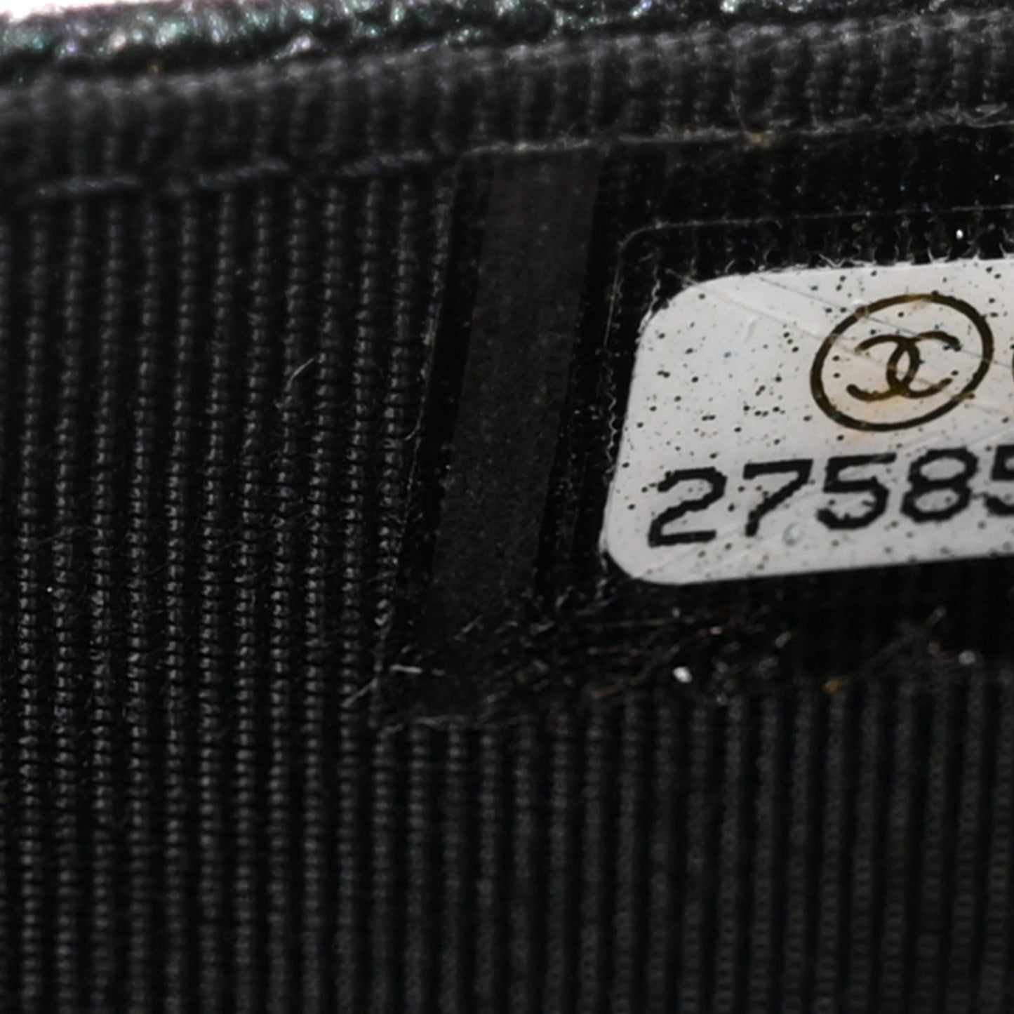 Iridescent Caviar Quilted Wallet on Chain WOC Black