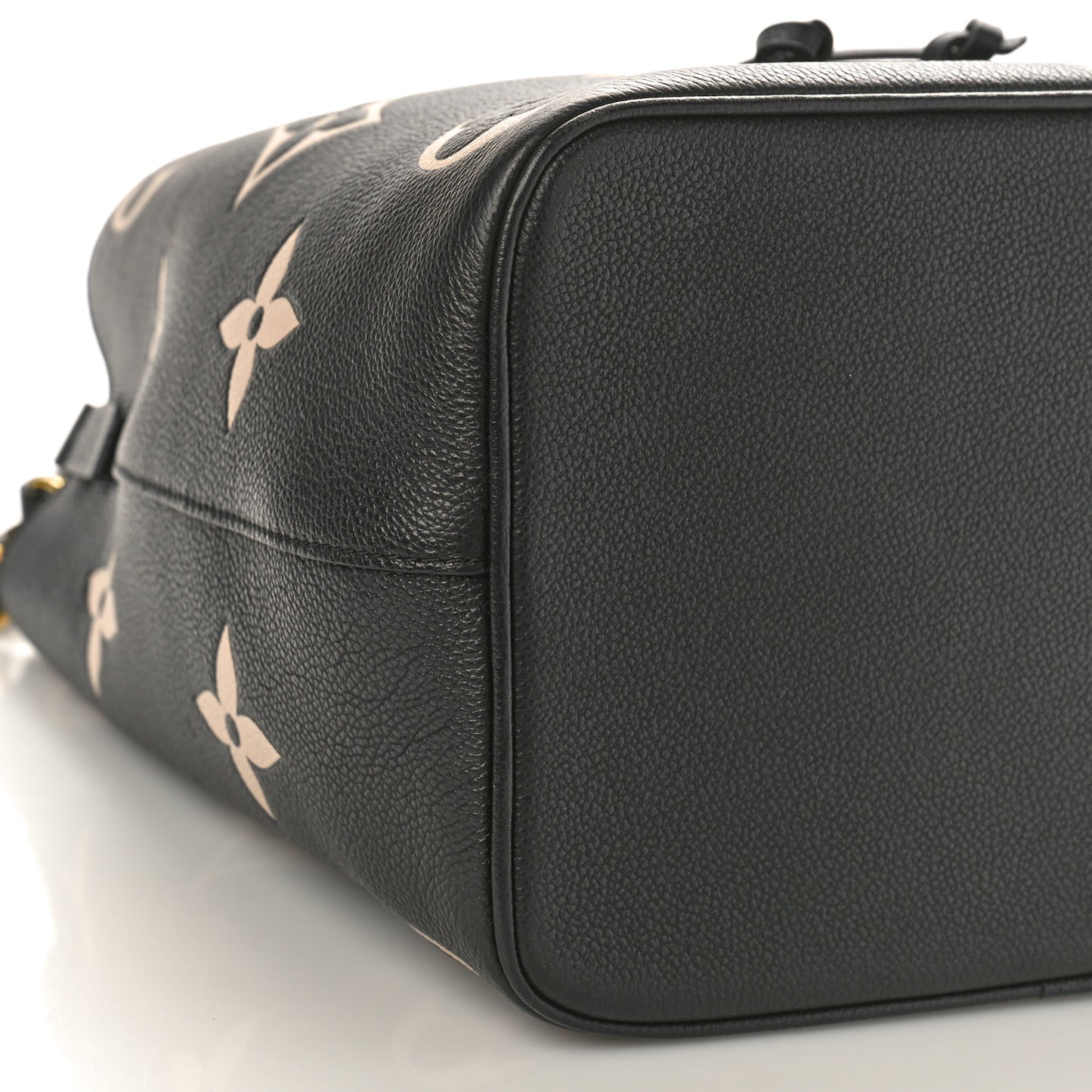 Empreinte Monogram Giant Neonoe MM Black Beige