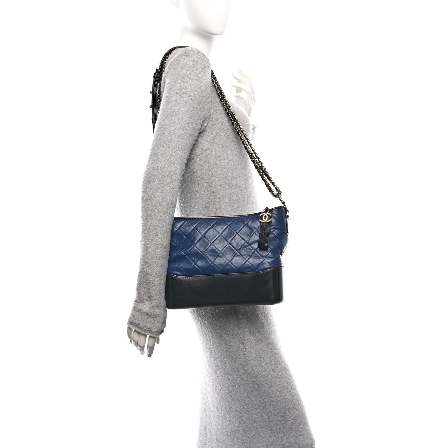 Aged Calfskin Quilted Medium Gabrielle Hobo Navy Black