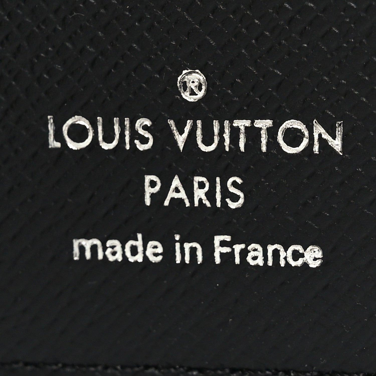 Louis Vuitton Taiga Pocket Organizer NM Glacier 6 of 7