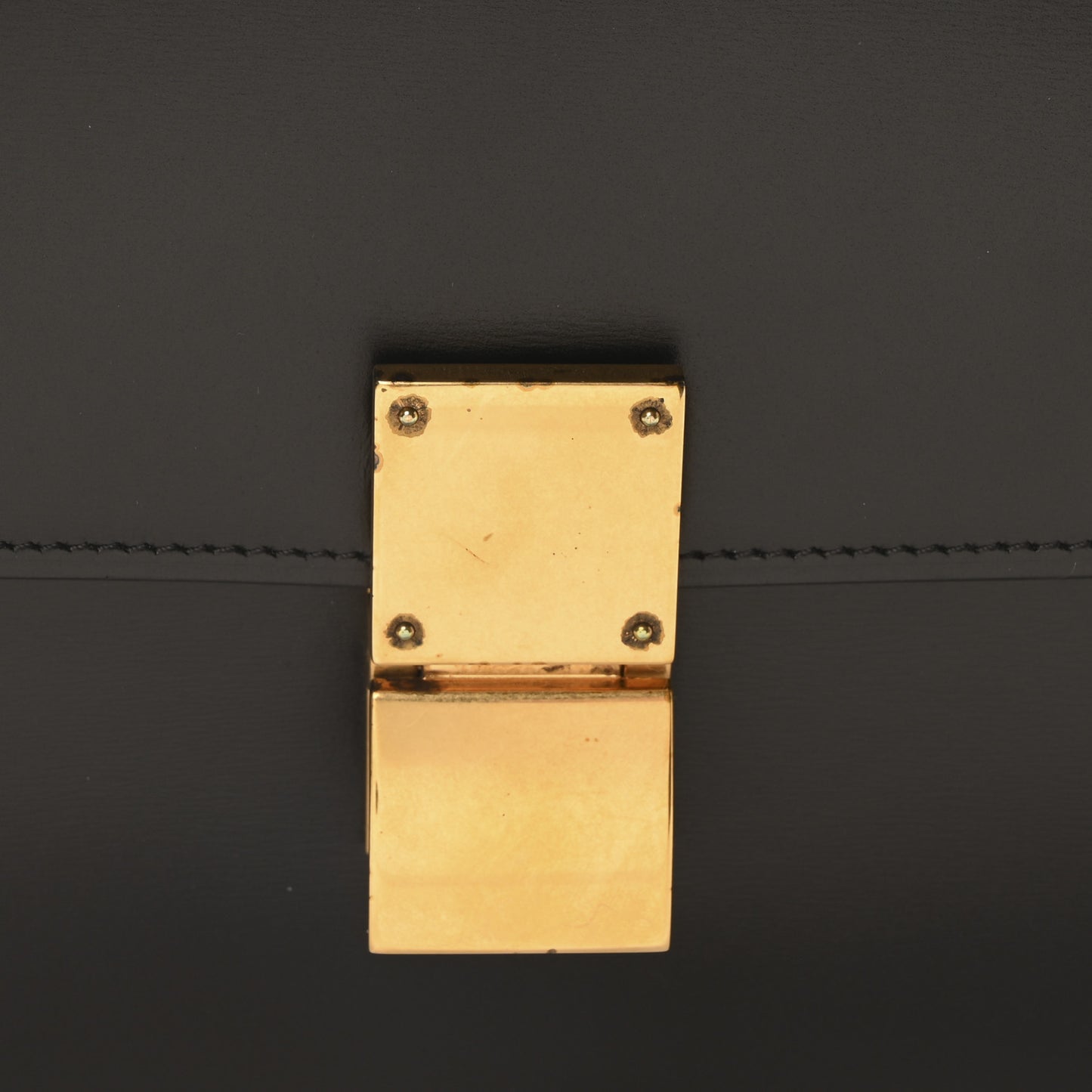 Box Calfskin Medium Classic Box Flap Bag Black