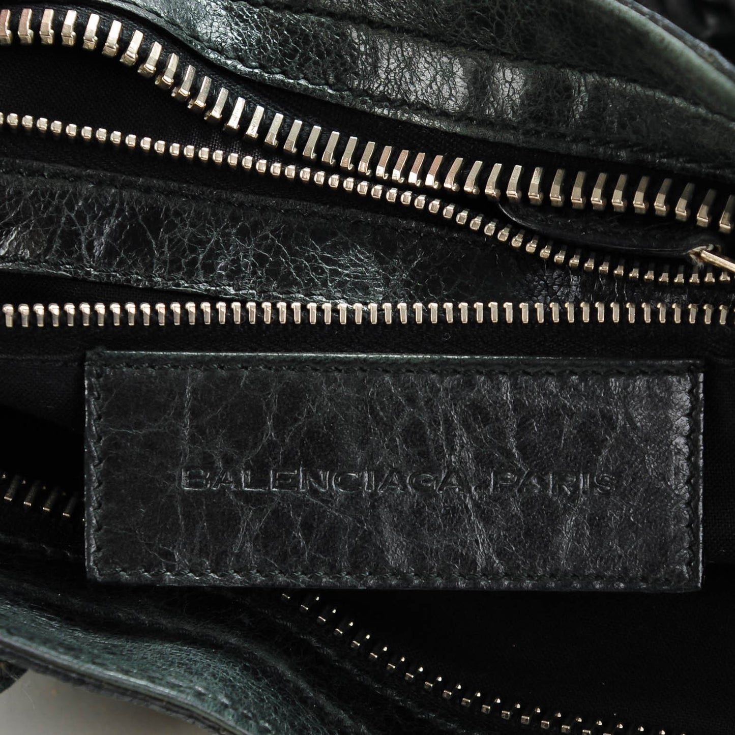 Agneau Giant 21 Silver Hardware City Black