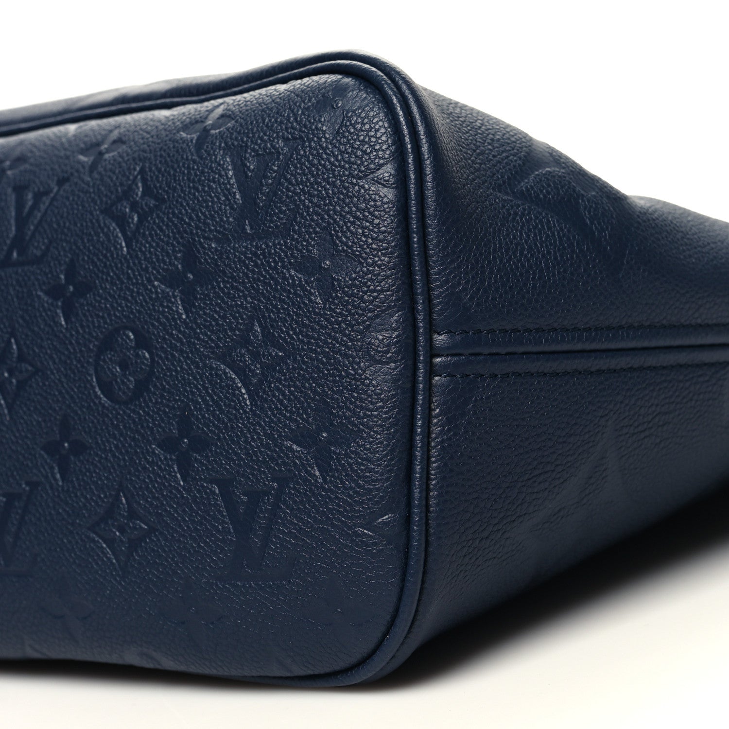 Louis Vuitton Empreinte Monogram Giant Neverfull MM Navy 11 of 11