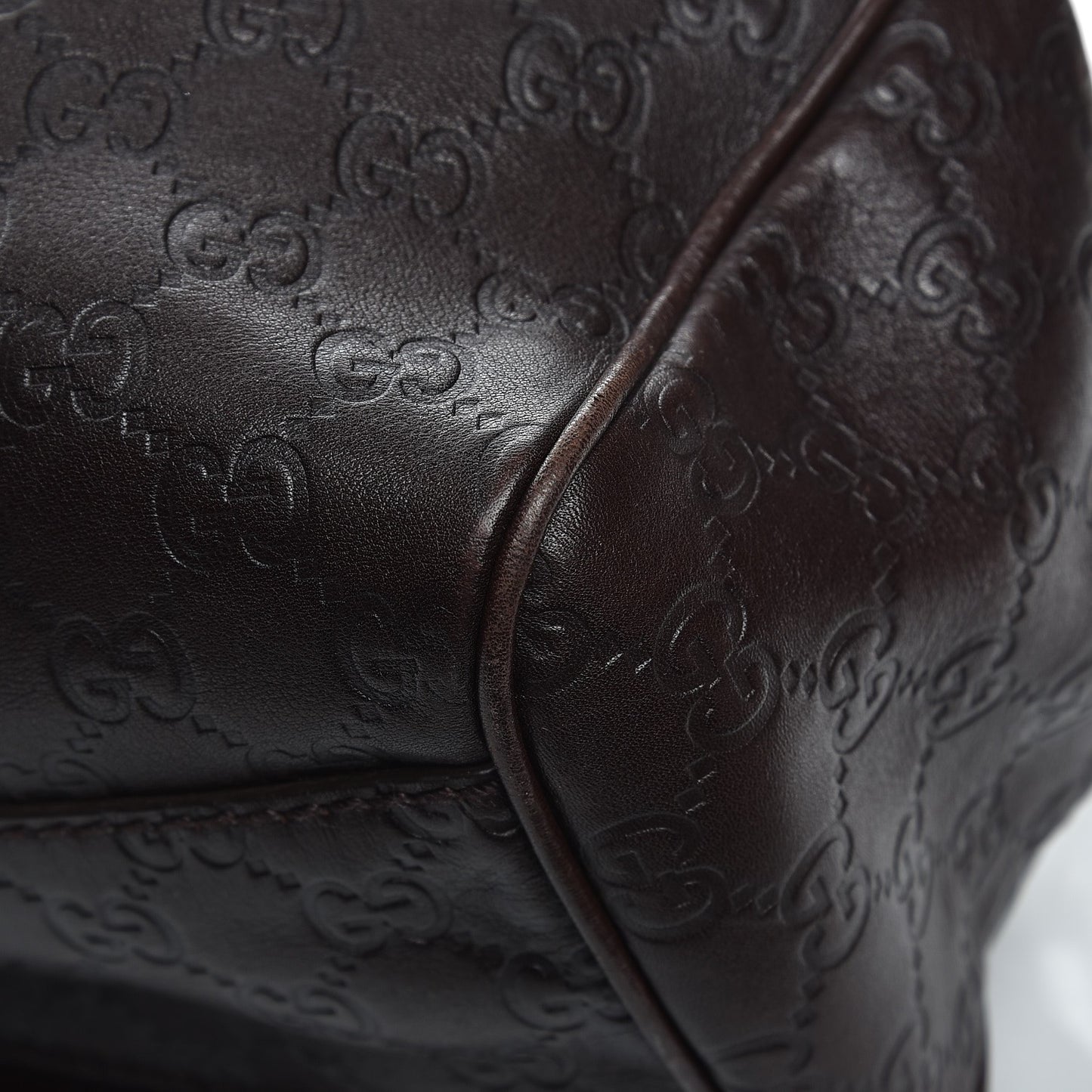 Guccissima Medium Sukey Tote Chocolate
