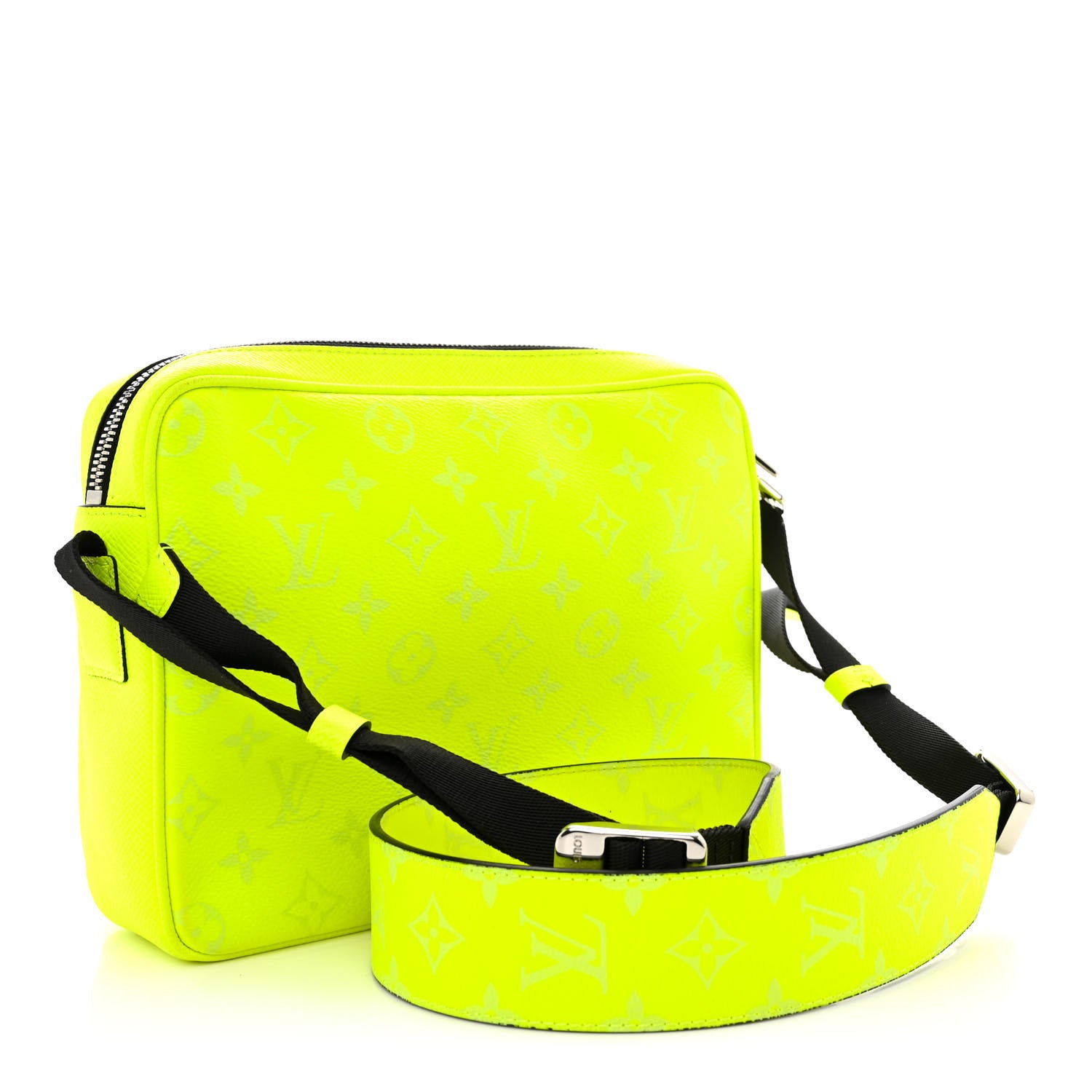 Louis Vuitton Taigarama Outdoor Messenger Yellow 3 of 11