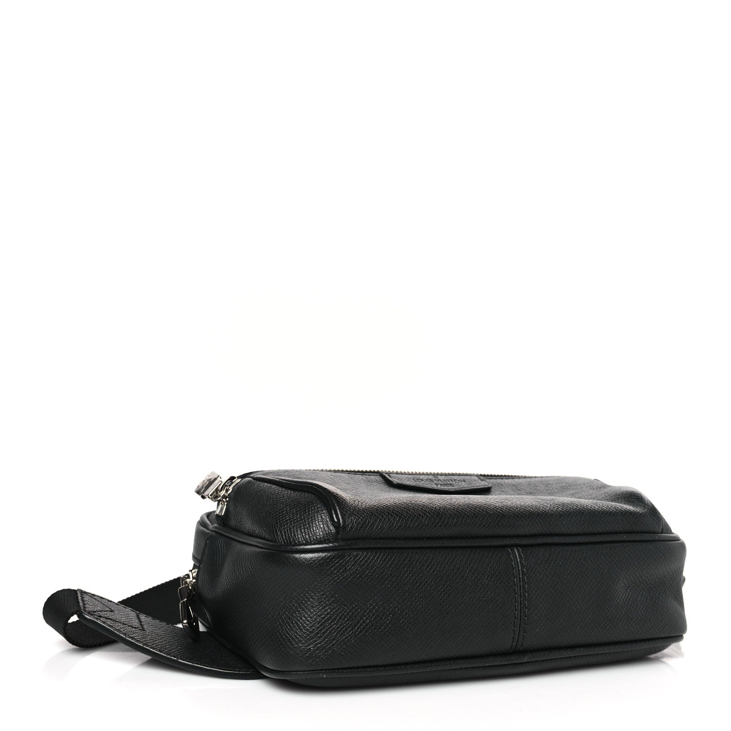 Louis Vuitton Taiga Outdoor Messenger PM Black 4 of 8