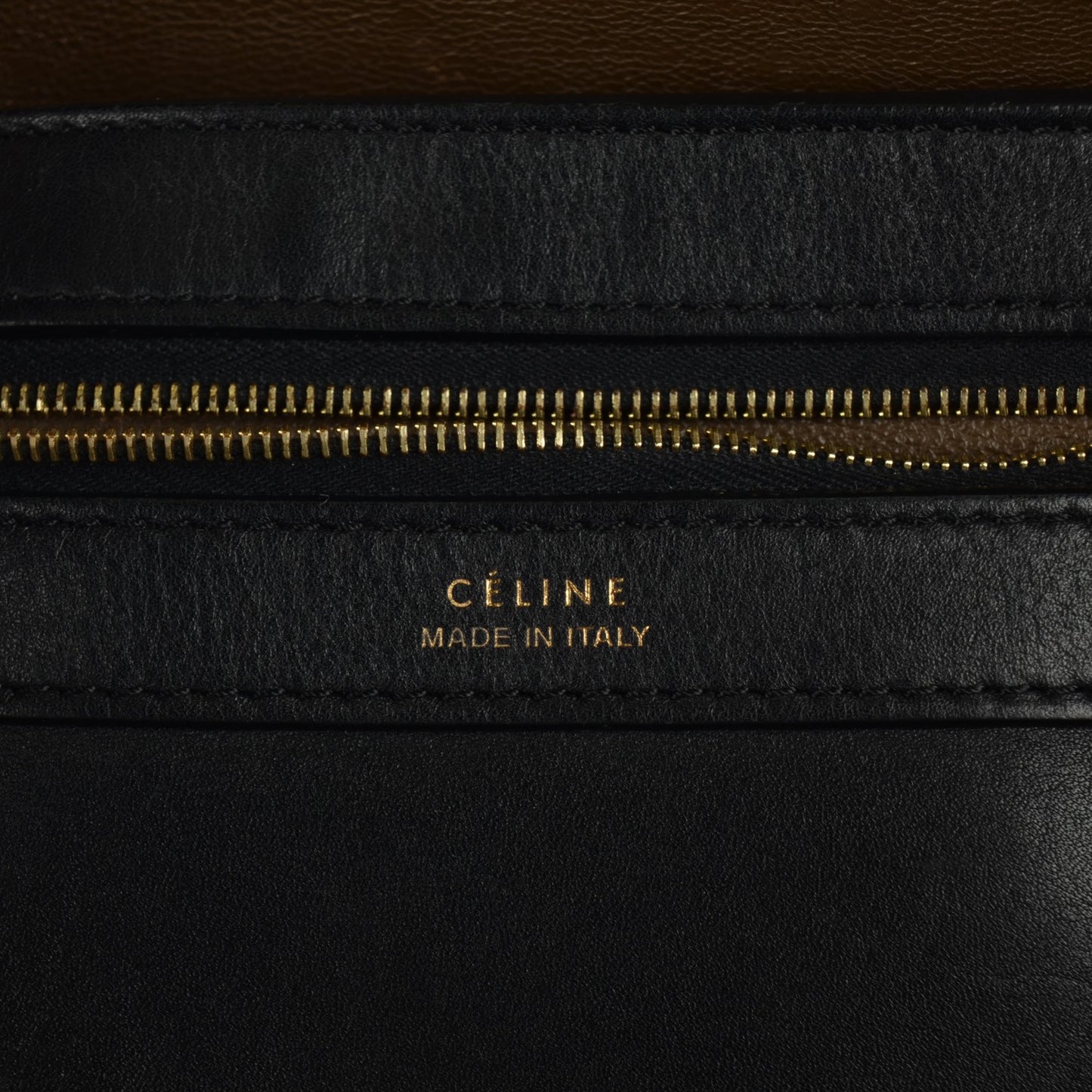Crocodile Embossed Medium Horizontal Cabas Phantom Black