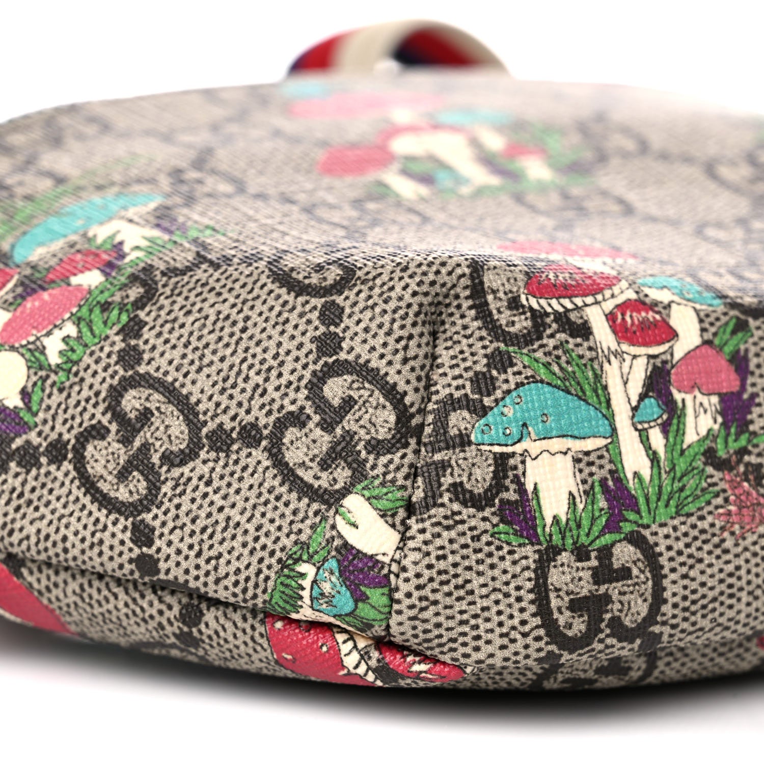 Gucci GG Supreme Childrens Mushroom Print Belt Bag 9 of 10