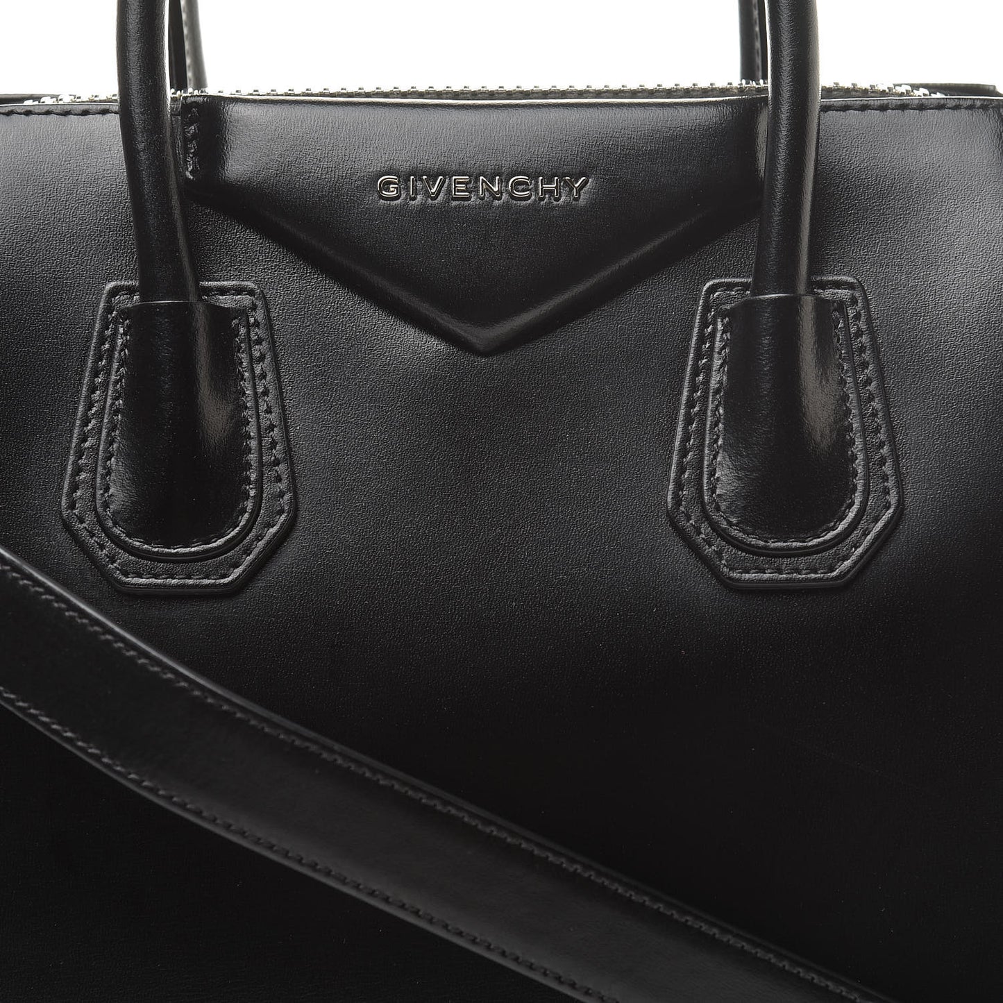Shiny Lord Calfskin Small Antigona Black