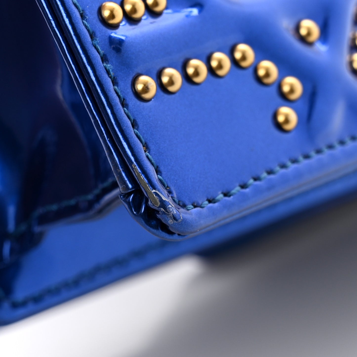 Metallic Calfskin Studded Vertical Diorama Blue