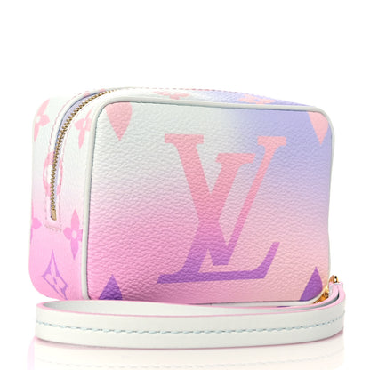 Louis Vuitton Monogram Giant Spring In The City Wapity Case Sunrise Pastel 3 of 9