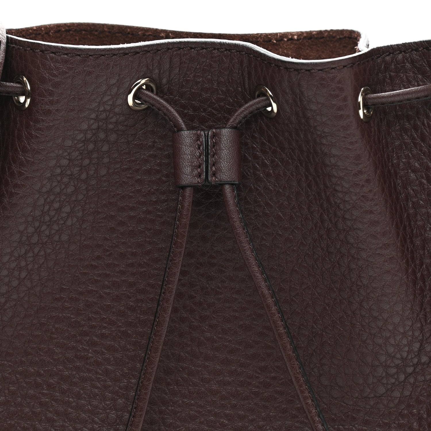 Valentino Garavani Grained Calfskin Rockstud Bucket Bag Rubin 8 of 10