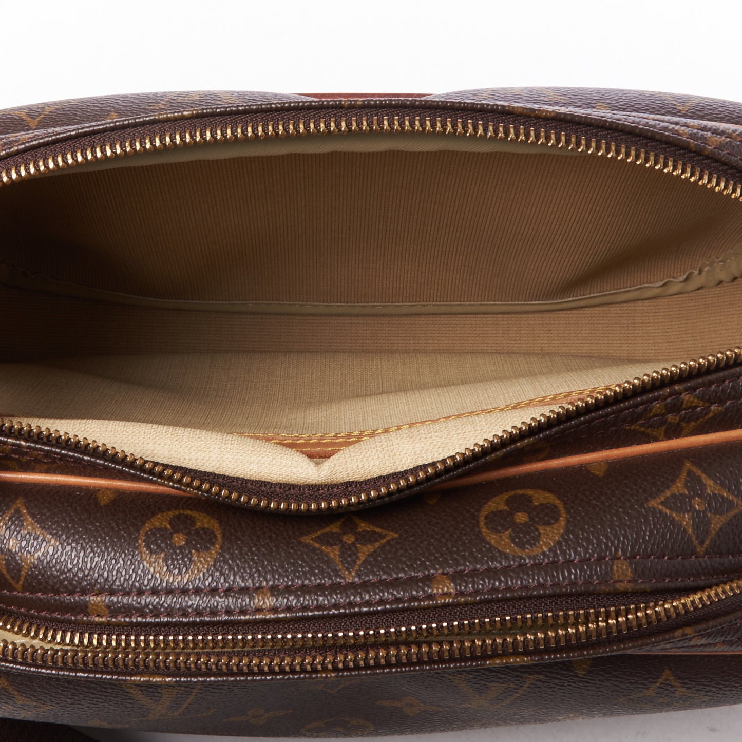 Monogram Reporter PM