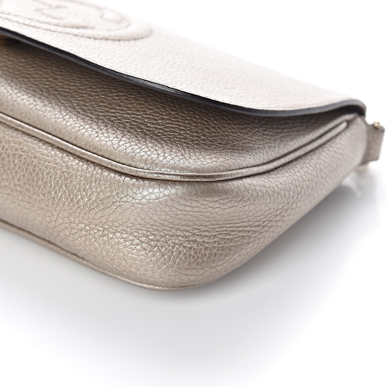 Gucci Metallic Pebbled Calfskin Medium Soho Flap Crossbody Golden Beige 9 of 9