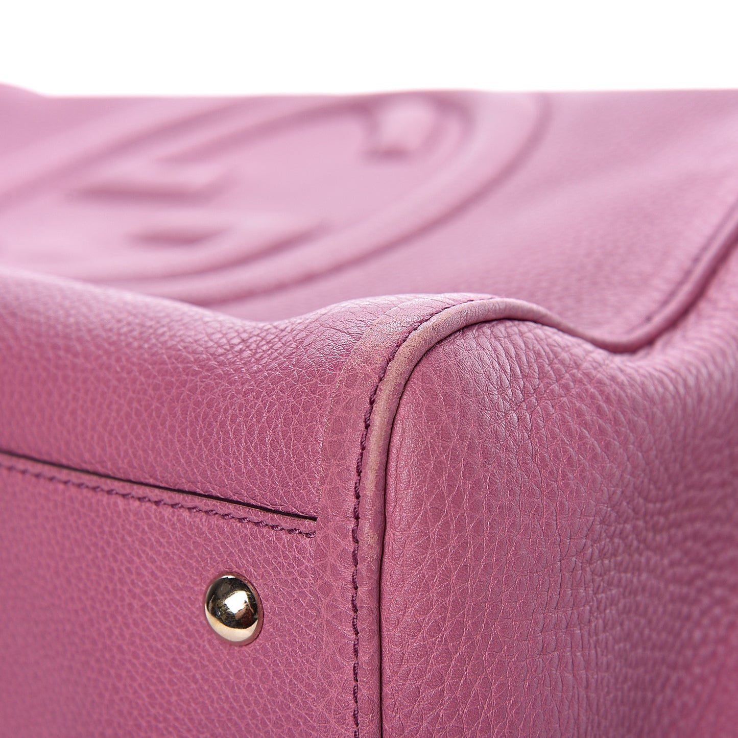 Pebbled Calfskin Medium Soho Shoulder Bag Fresia Rose
