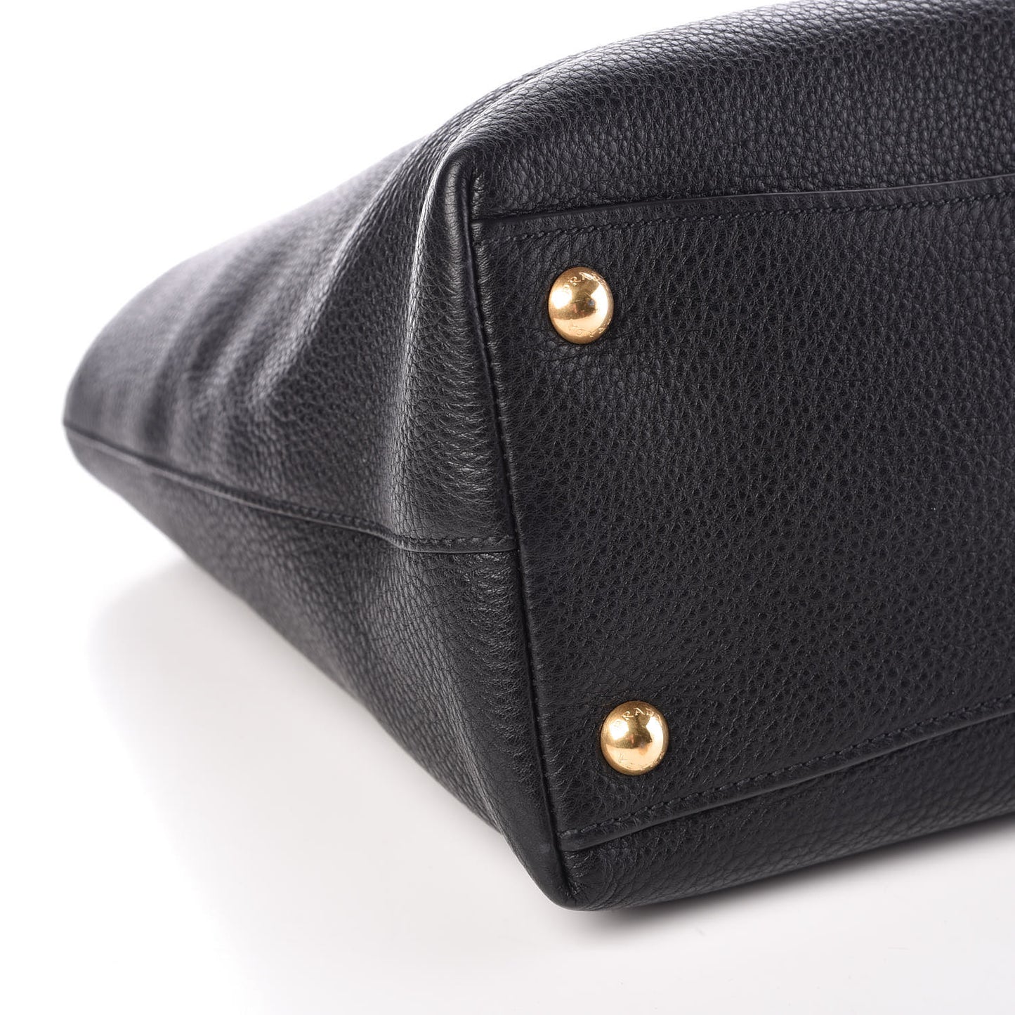Vitello Phenix Tote Black